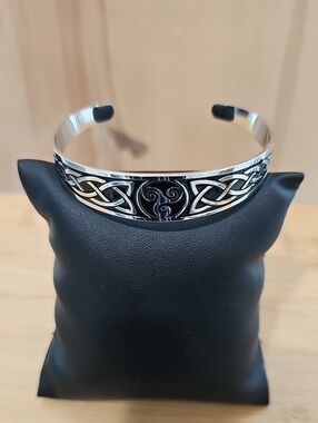 Celtic Knot Silver Cuff Bracelet - Black Enamel Accents